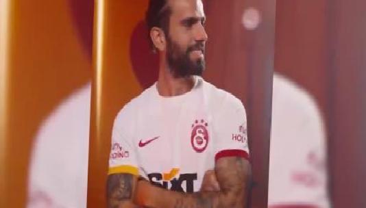 İşte Galatasaray’ın alternatif forma tanıtımının eğlenceli kamera arkası!