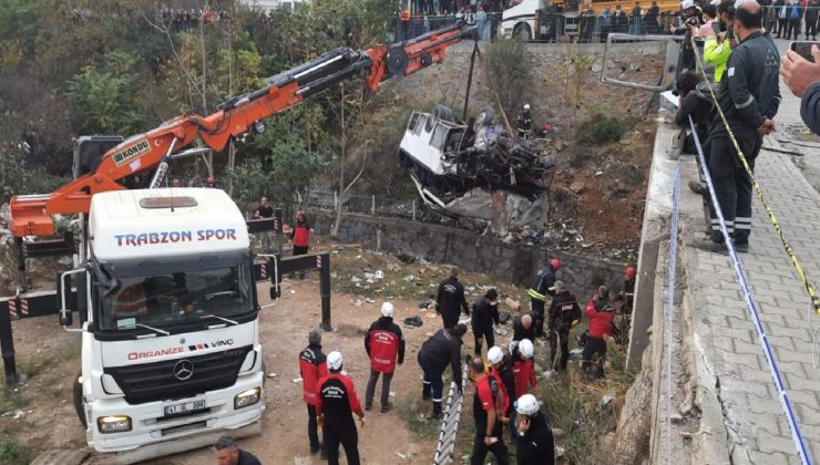 Kocaeli’de 5 kişinin öldüğü öğrenci servisi kazasında sürücünün kanında uyuşturucu bulundu