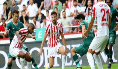 Konyaspor, Antalyaspor’dan puanı son dakikada aldı!