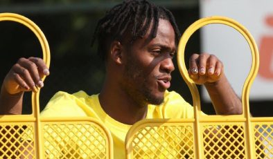 Michy Batshuayi’den derbi açıklaması