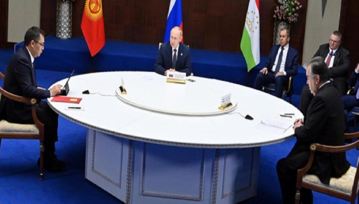 Putin: Uluslararası örgütler çerçevesinde yakın işbirliği içerisindeyiz