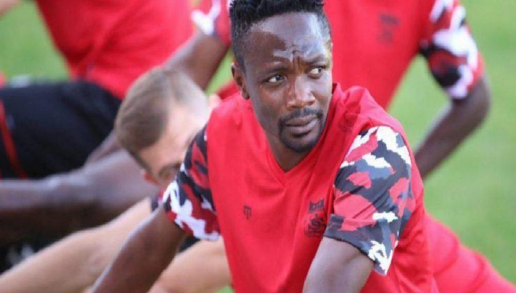 Sivasspor’da Ahmed Musa’nın kolu kırıldı