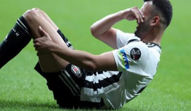 Son dakika: Beşiktaş’tan Ghezzal ve Weghorst için sakatlık açıklaması