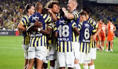 Süper Lig’in en pahalı takımı belli oldu! Fenerbahçe tarihe geçti