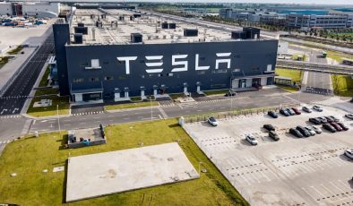 Tesla, daha ucuz bir model için çalışıyor