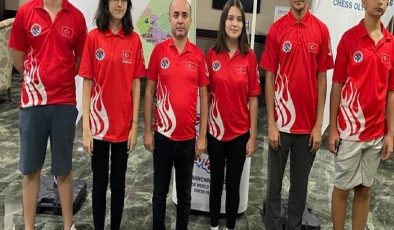 Türk satranç tarihinde bir ilk! 16 Yaş Altı Milli Takımı olimpiyat şampiyonu oldu…