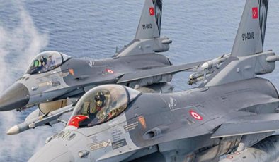 Türkiye’ye F-16 satışına Menendez inadı