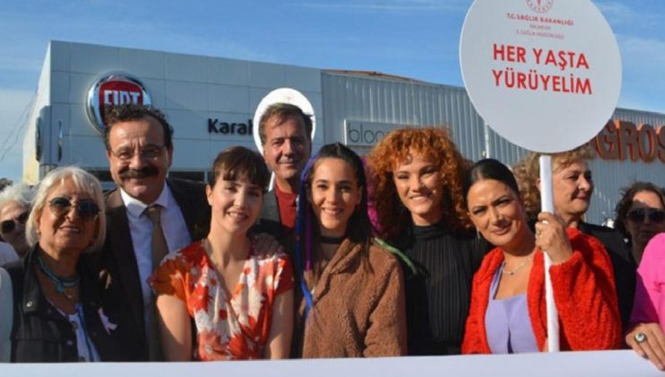 Üç Kız Kardeş oyuncuları farkındalık için yürüdü